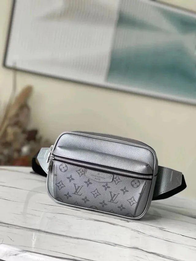 lv bag -3