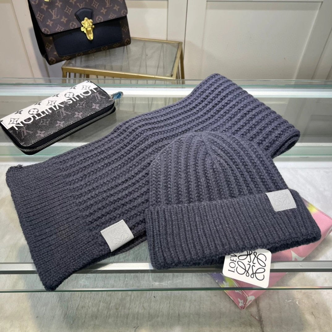 GUCCI Moncler Chanel Louis Vuitton Beanie Scarf -4
