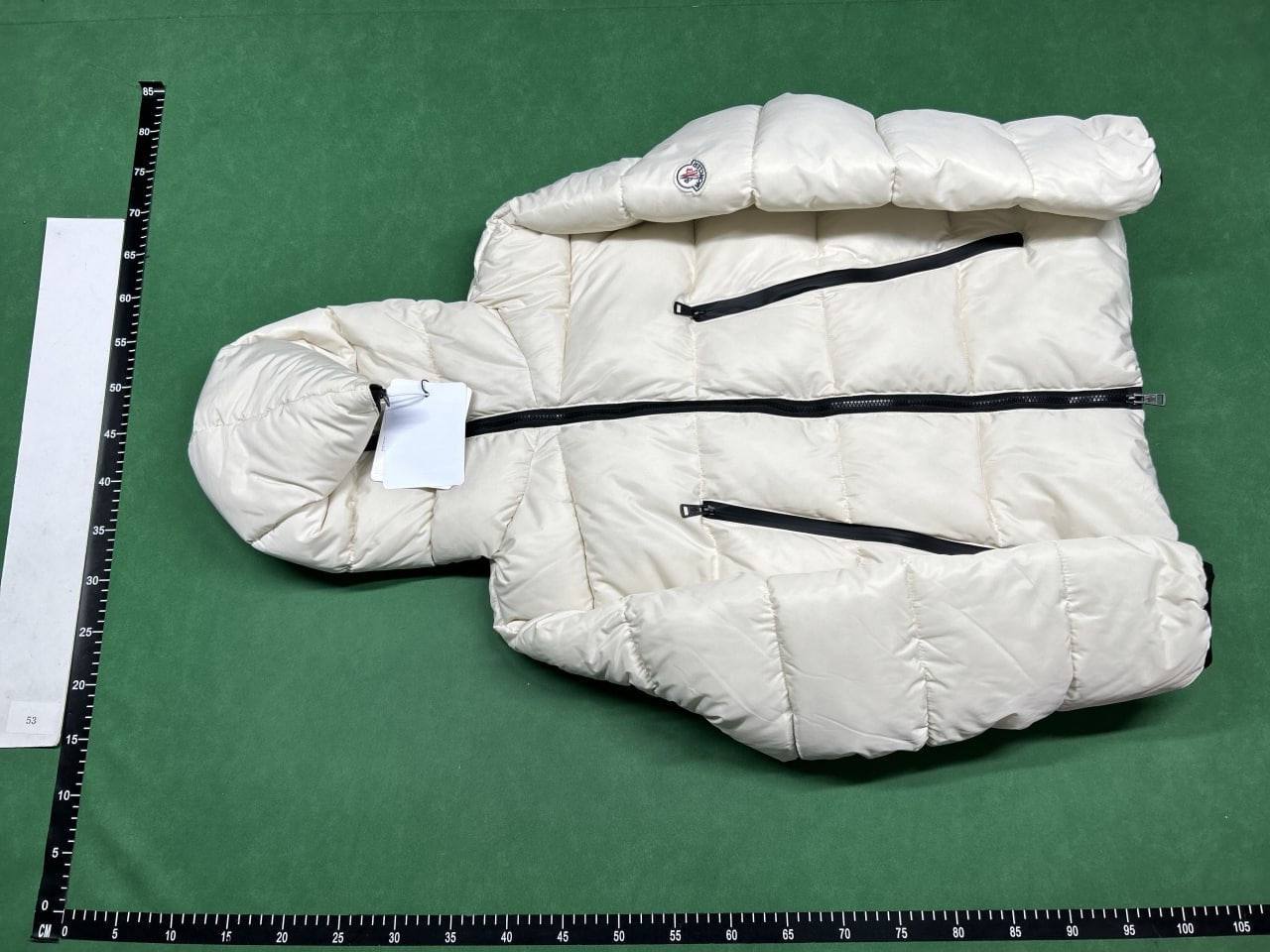 Moncler down -3
