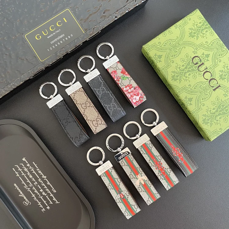  LV/Gucci/Prada keychain