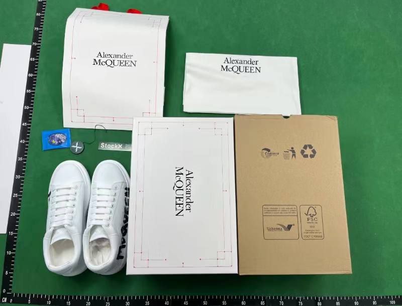 Alexander McQueen Oversized -4