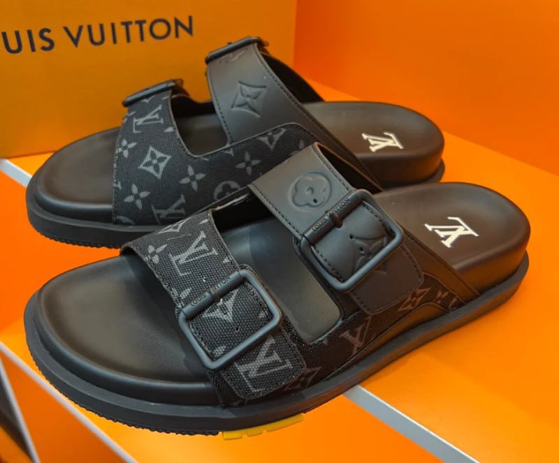 LV slippers -3