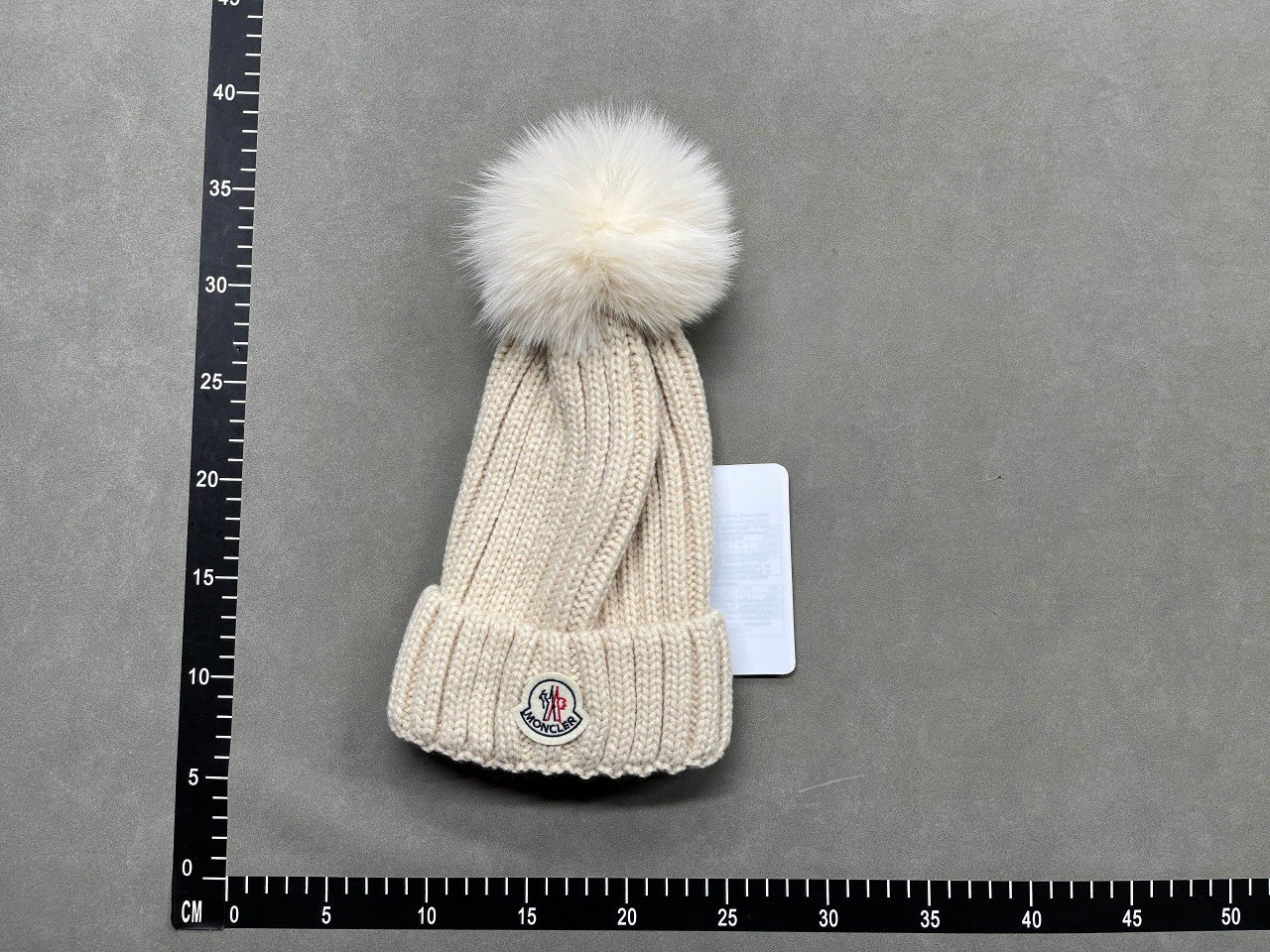 Moncler Hat      -4