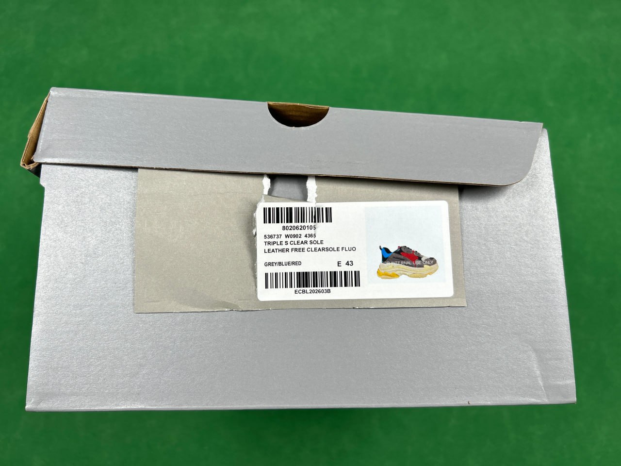 VG-BALENCIA TRIPLE S -2