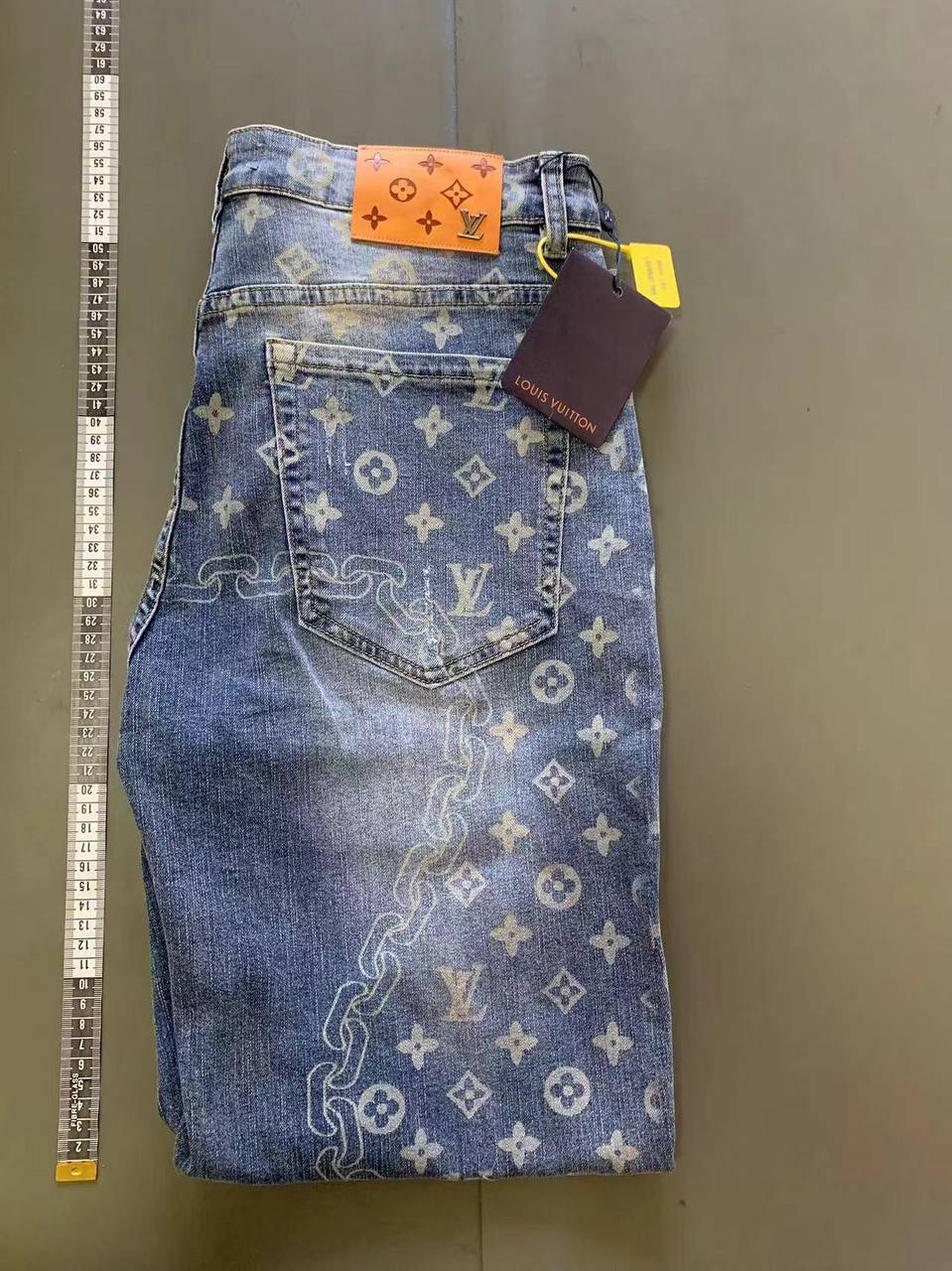  LV Jeans -4