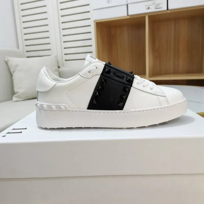 VALENTINO GARAVANI Open -3