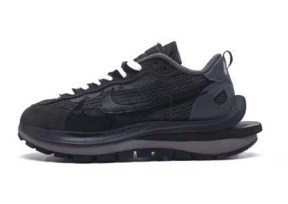 sacai nike vaporwaffle -2