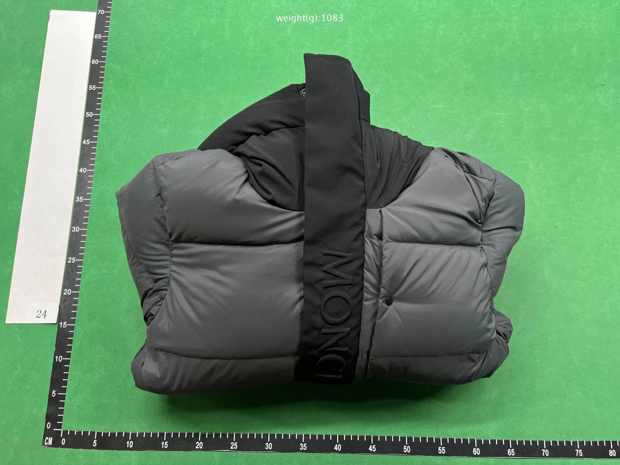 Moncler Down jacket -4