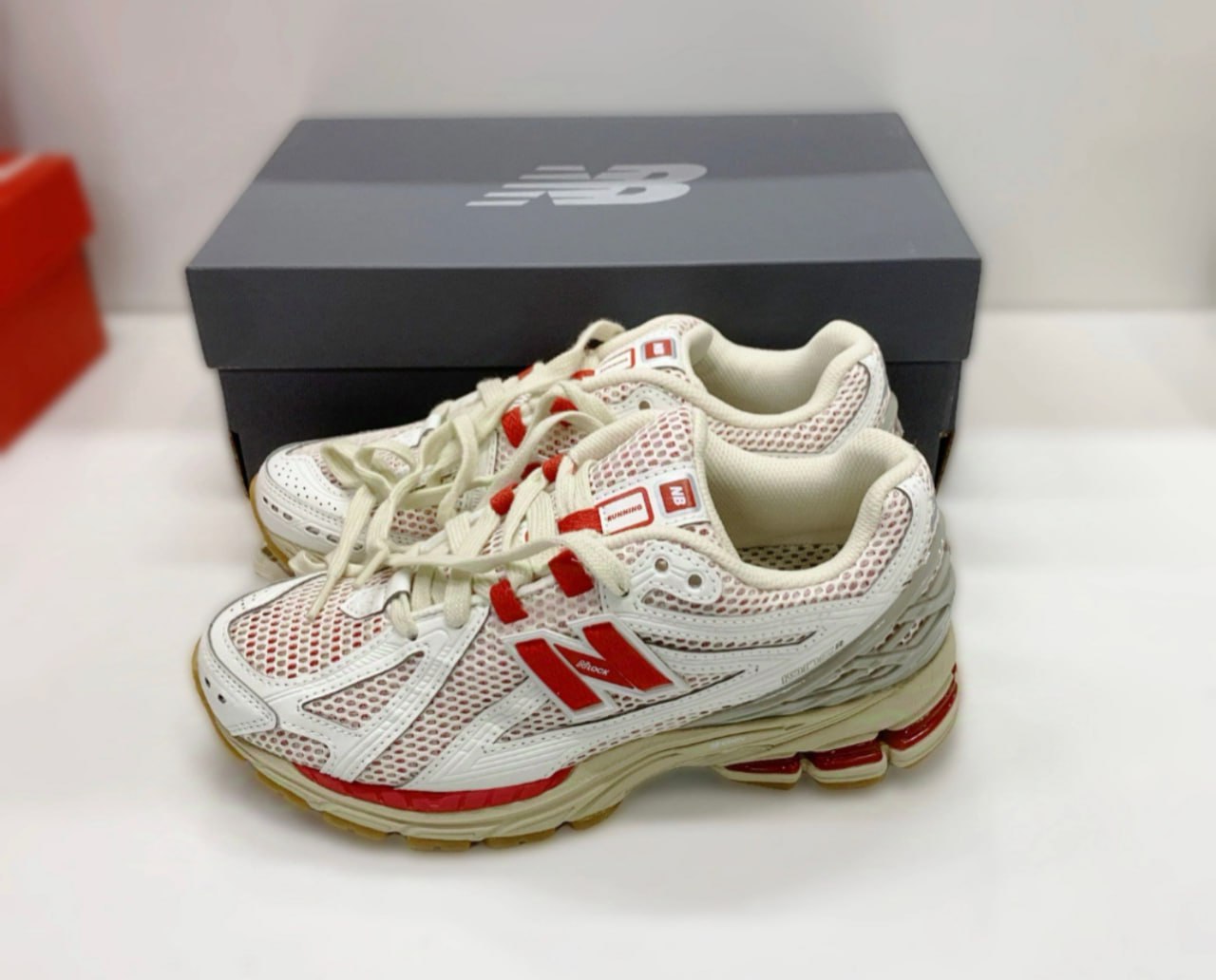 New Balance NB 1906R