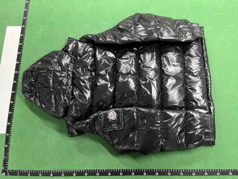 Moncler Downjacket（36+ Styles） -3