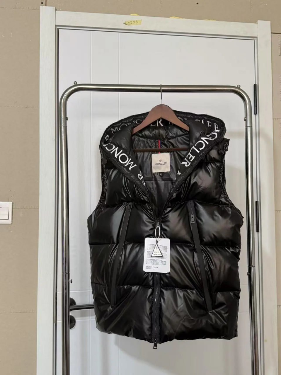 Moncler Down Jacket  Vest -3