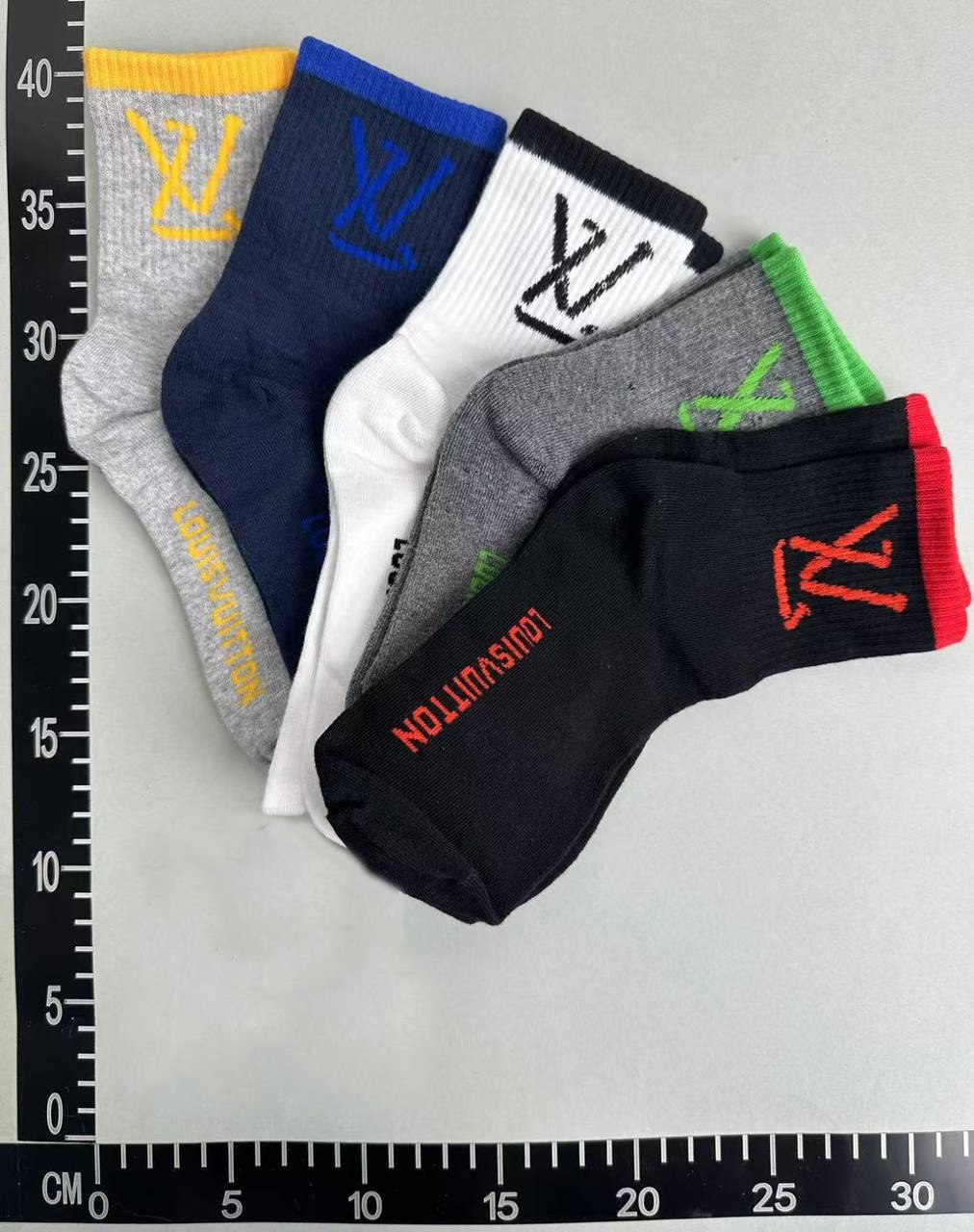 LOUIS VUITTON Socks -4