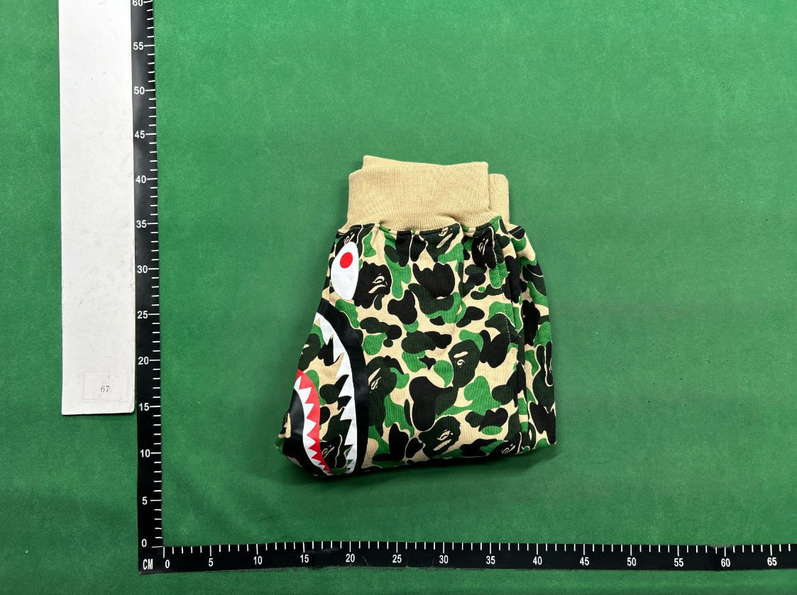 BAPE A BATHING APE SHORTS -2