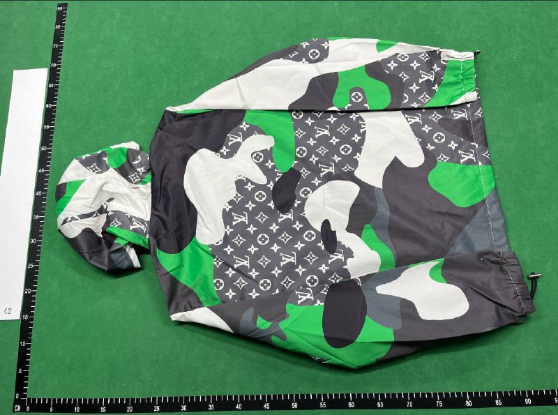 Luis Vuitton Windbreaker -2