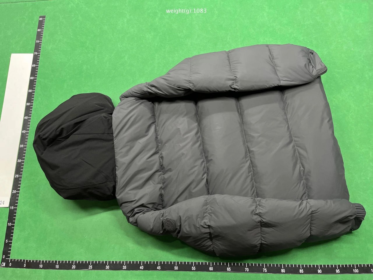 1:1 original Moncler Down Jacket -2