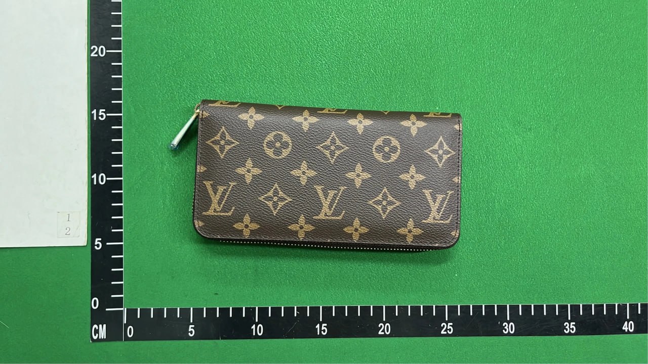 LV fashion wallet  -4