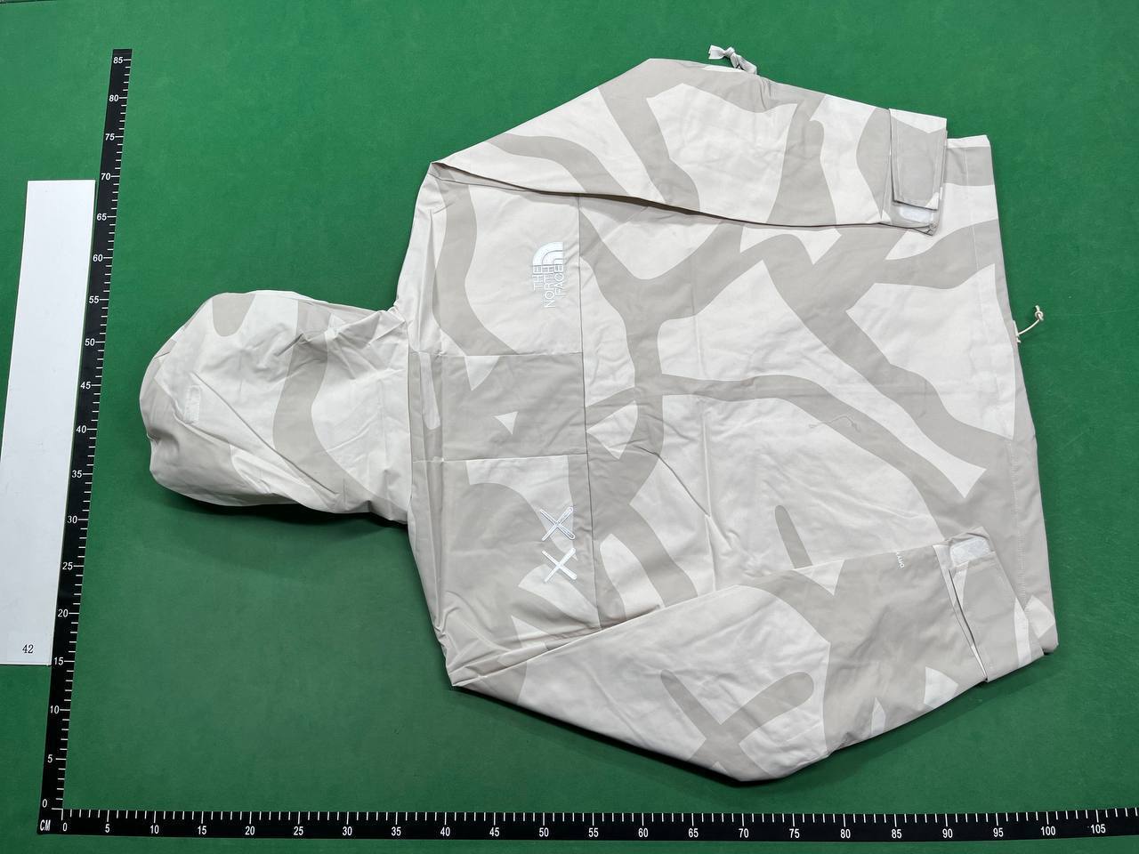 ARC’TERYX. Jacket  -3