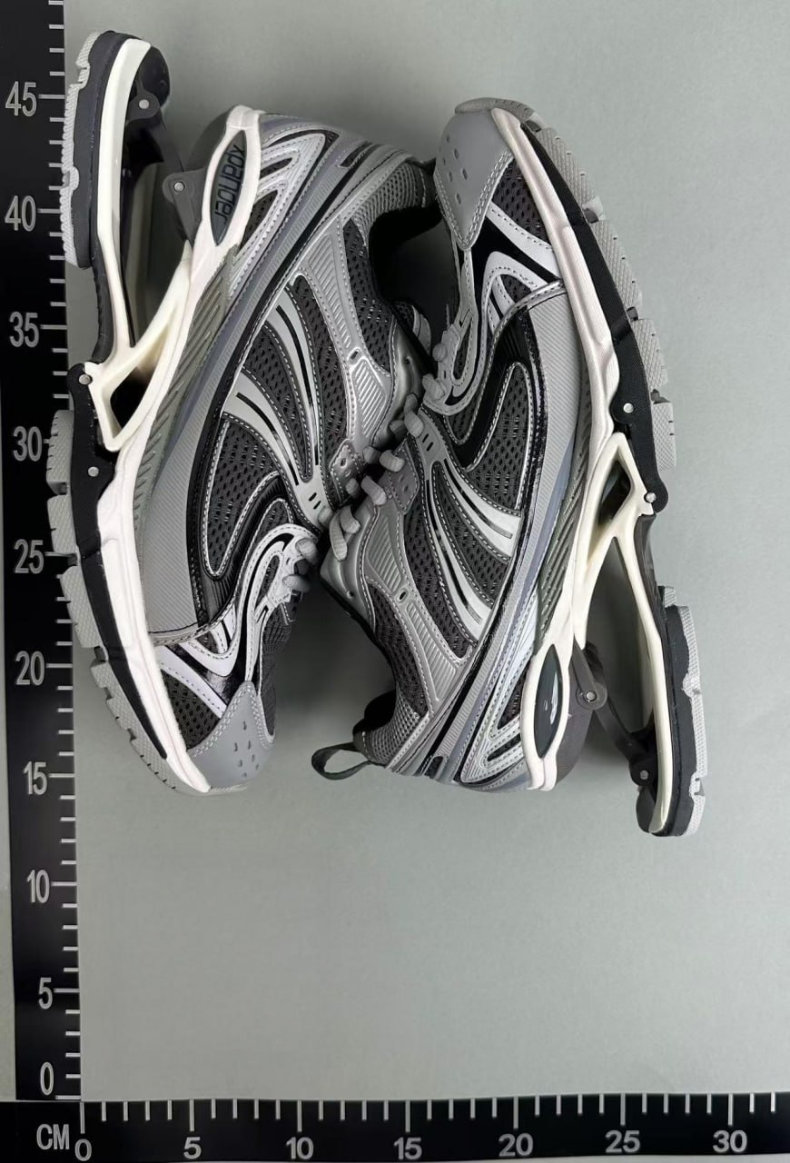 Balenciaga x Pander -4