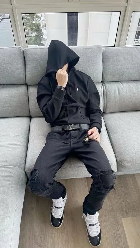 LV Belt ( 40 + styles)