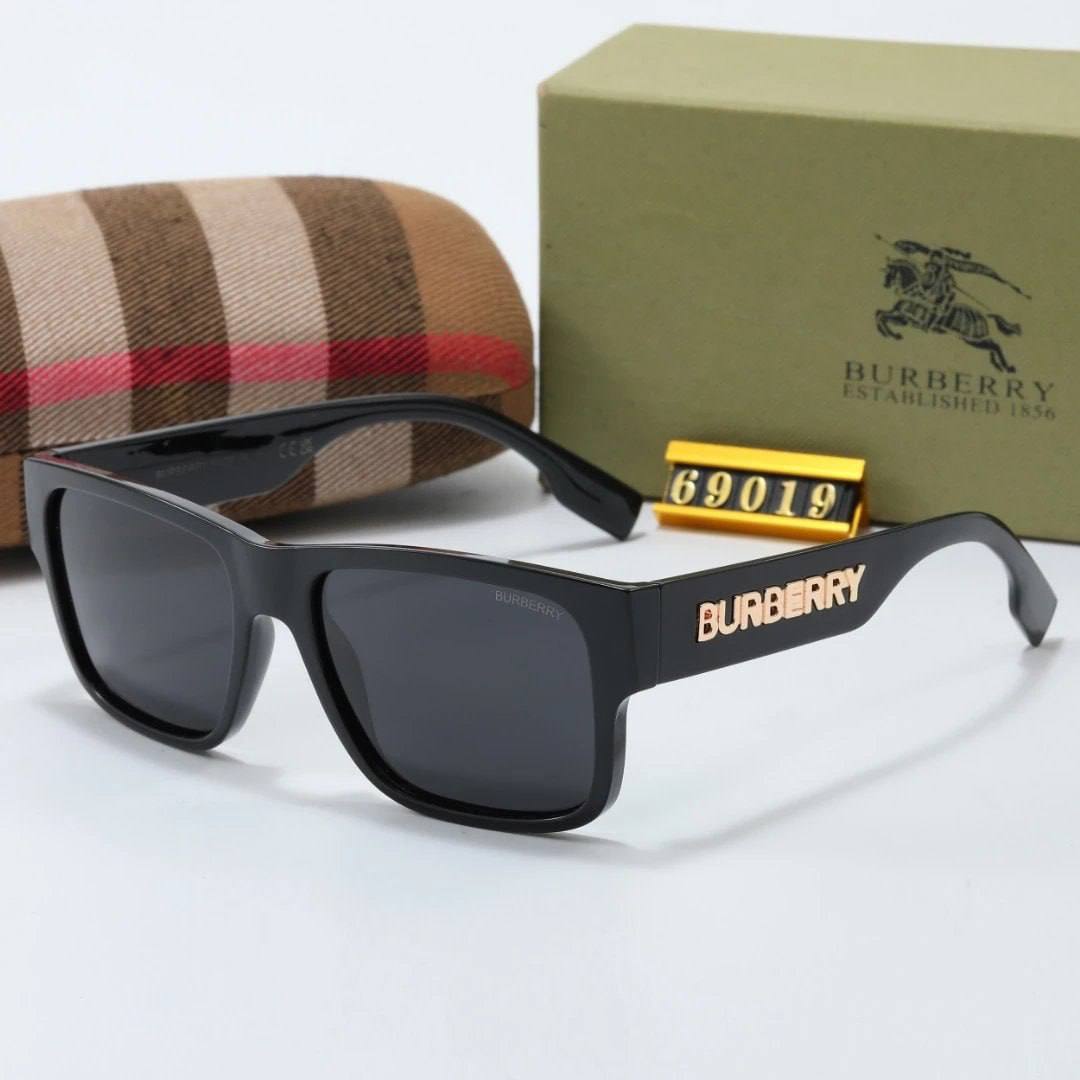 BURBERRY Sunglasses