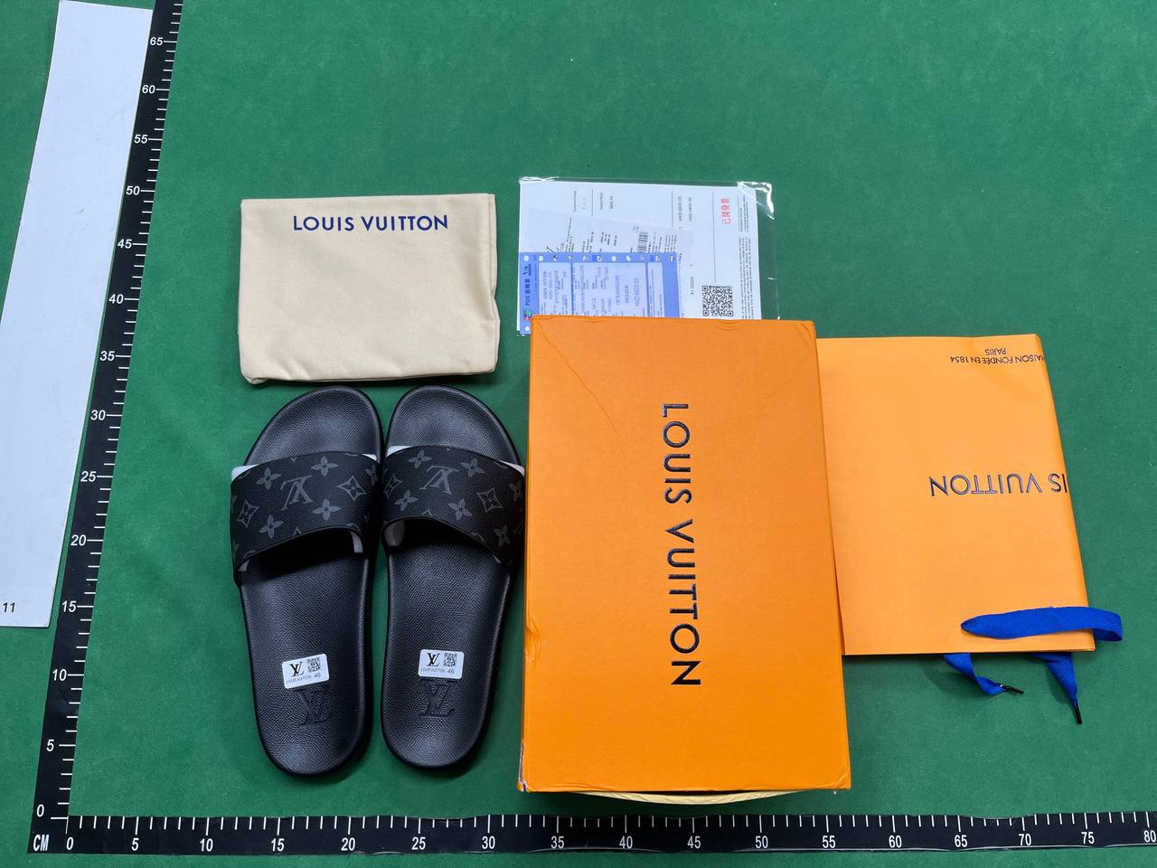 LOUIS VUITTON Trainer slippers（Many styles） -2