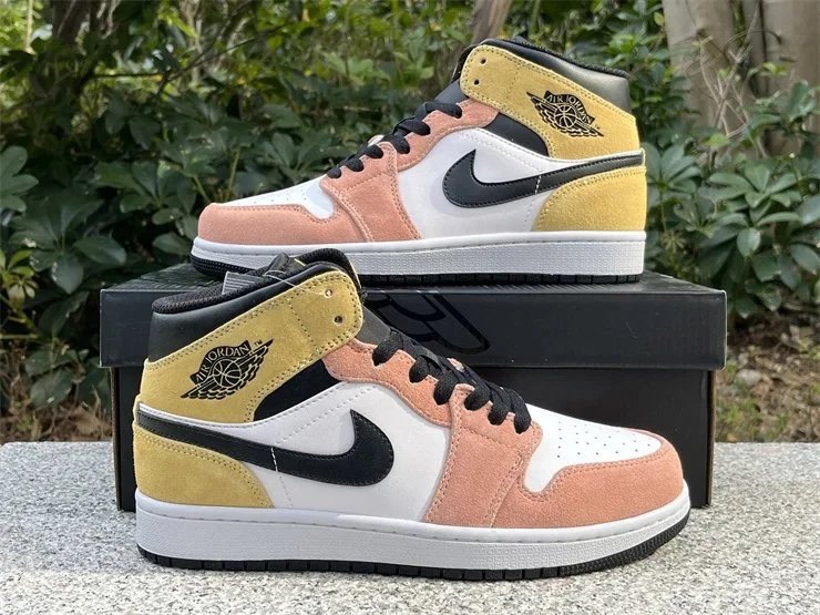 AJ1 -3