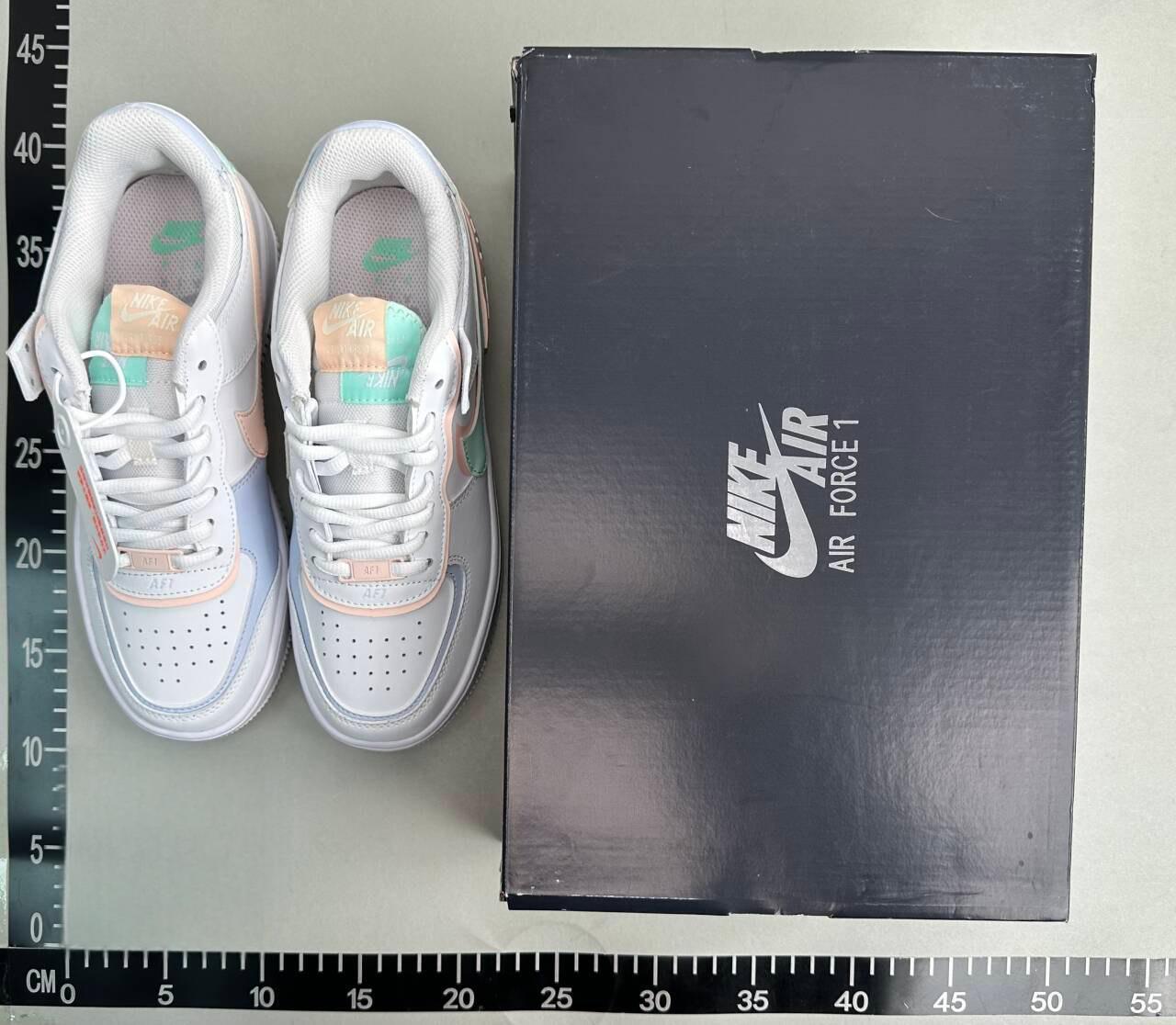 Nike Wmns Air Force 1 Shadow -2