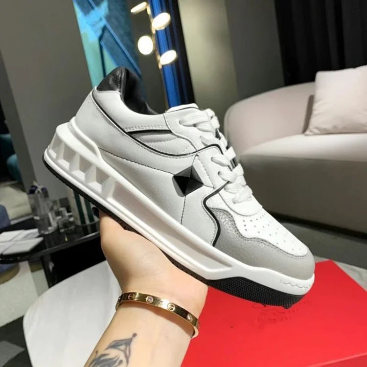 BESE quality Valentino