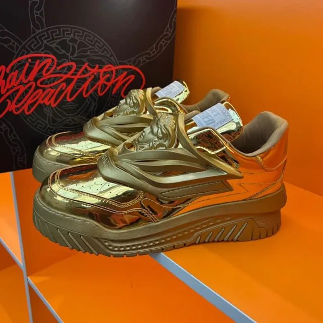 BESE quality Versace