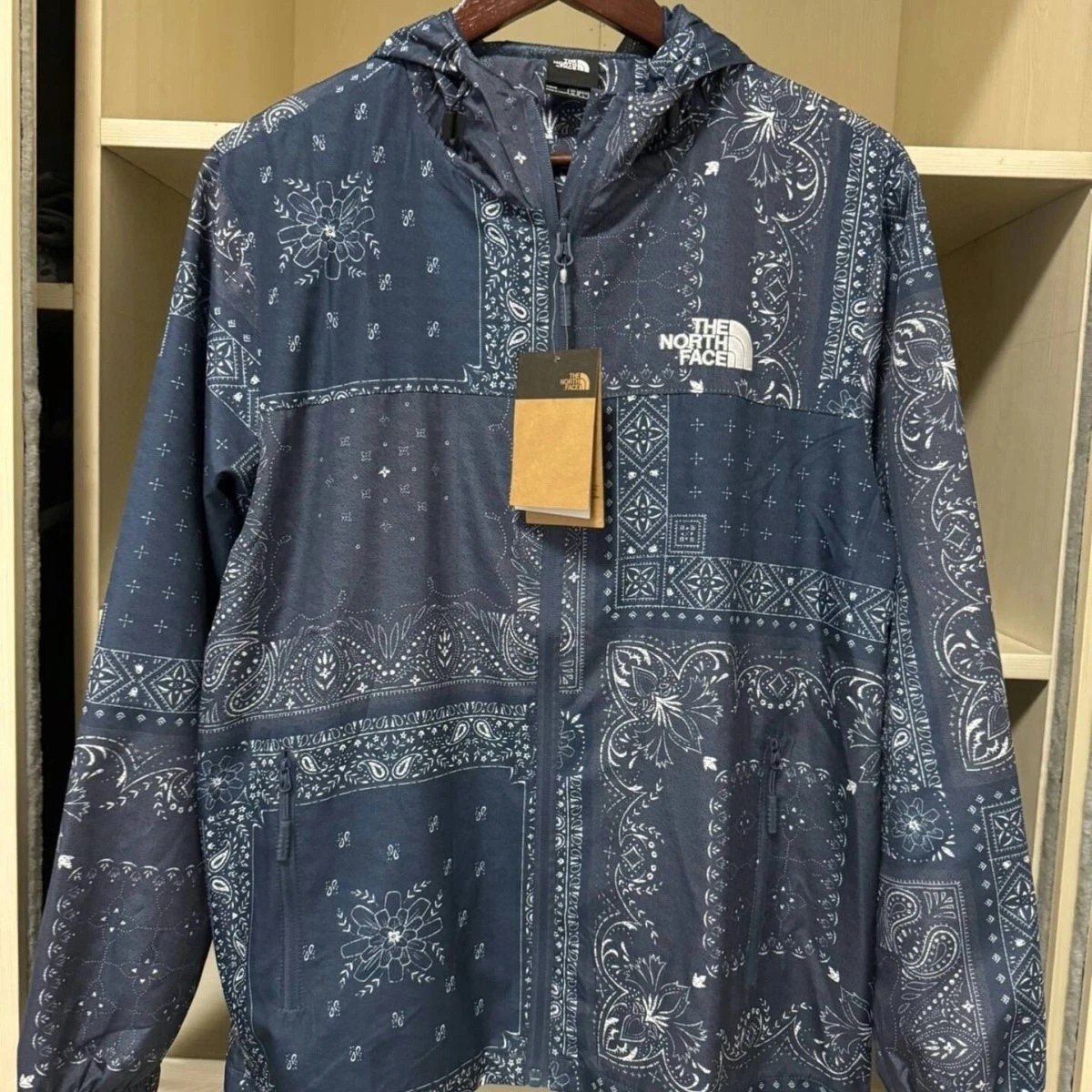 Burberry   Moncler  prada  dior  THE NORTH FACE    Jackets -4