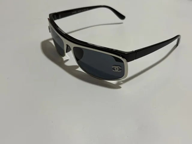 CHANEL sunglasses -2