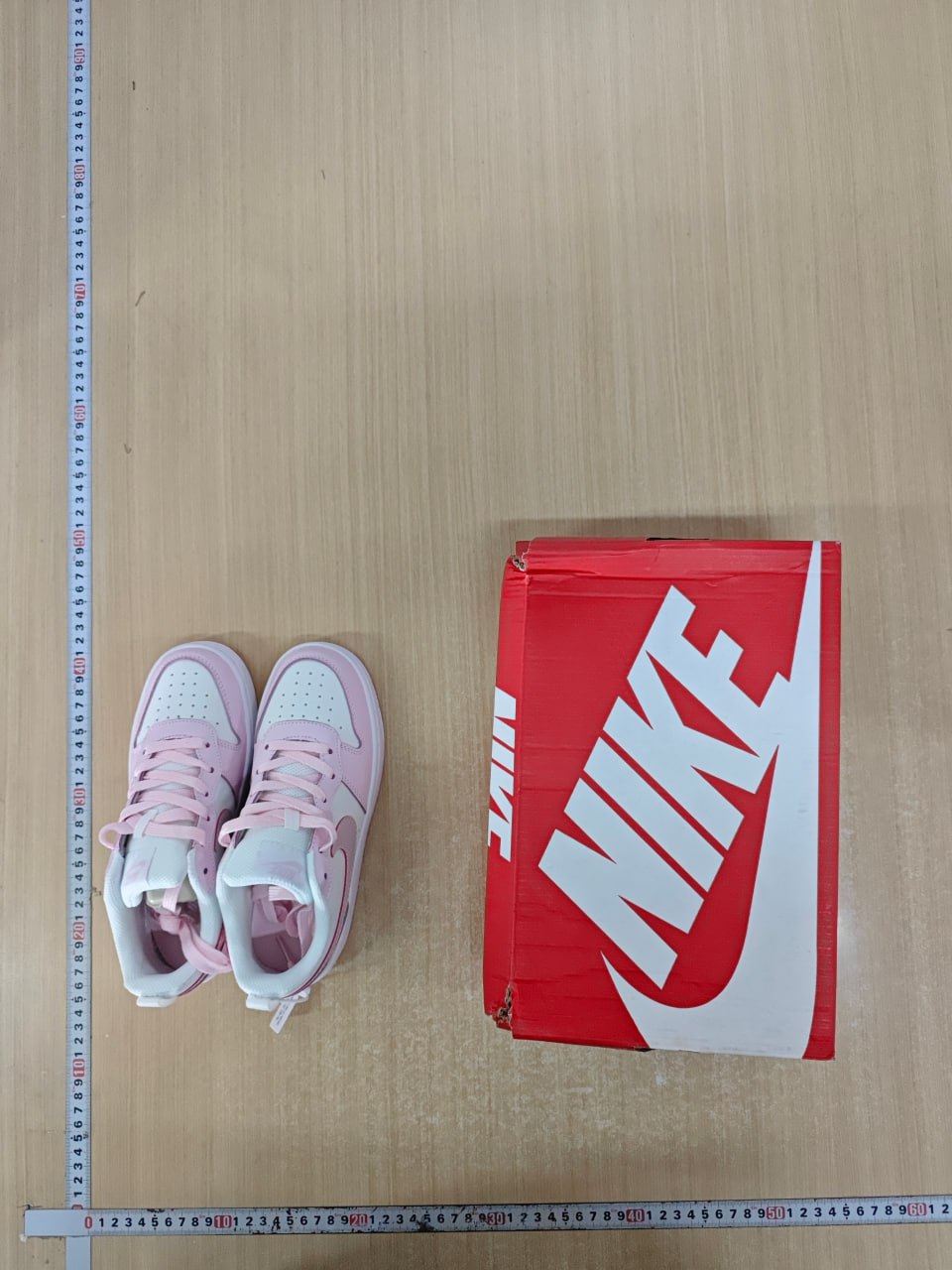 Nike Court Borough Low  -2