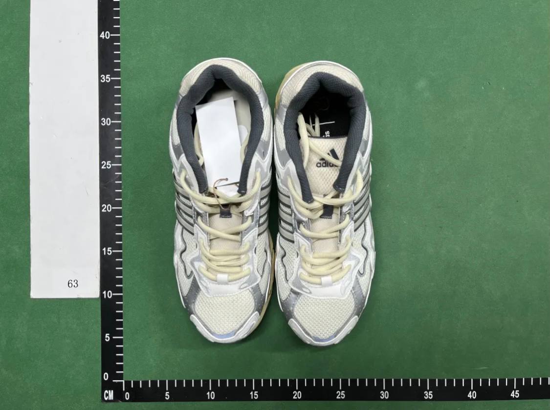  Bad Bunny x Adidas Response CL -4