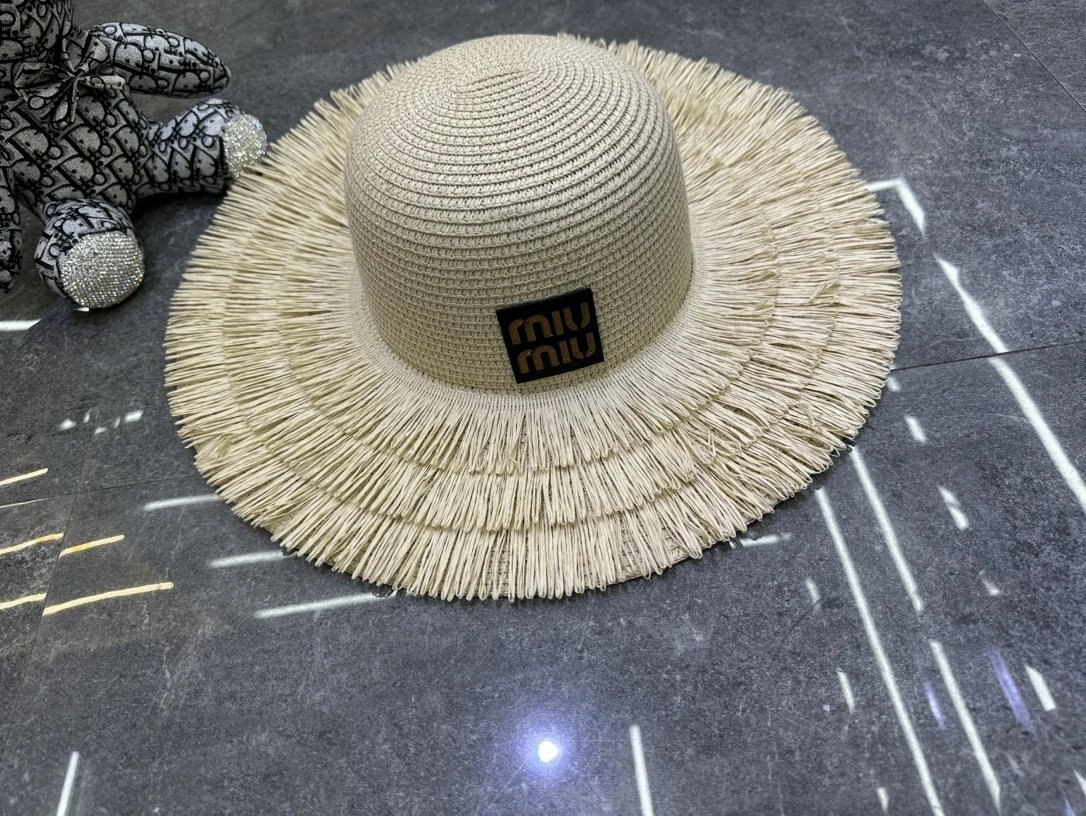 Miumiu cap -4