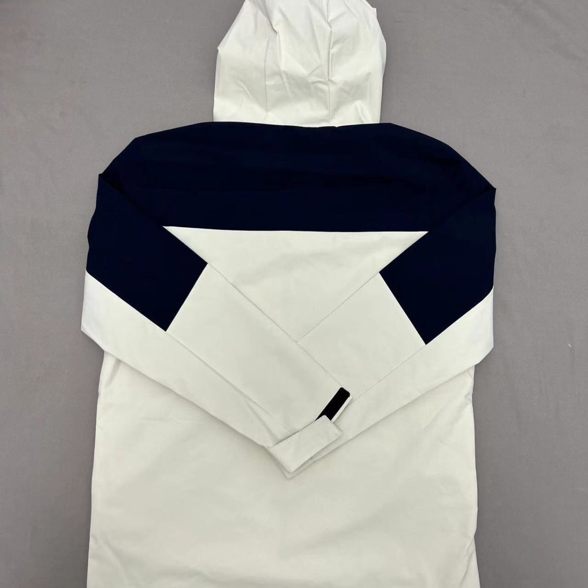 Jordan's explosive jacket -2