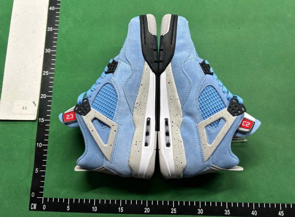 Nike Air Jordan 4 -2