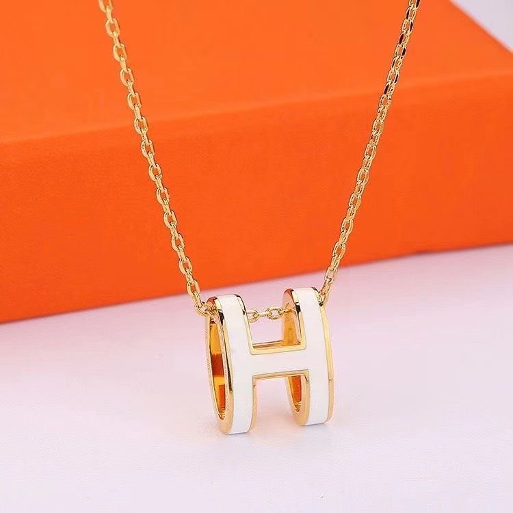 Hermes necklace               
