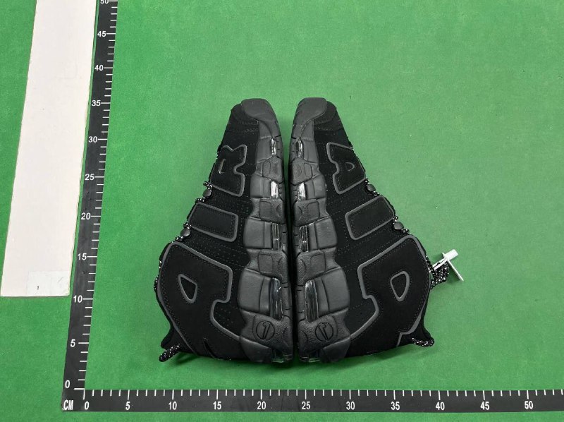 NIKE Moer UPTEMPO                                                                                                  -3