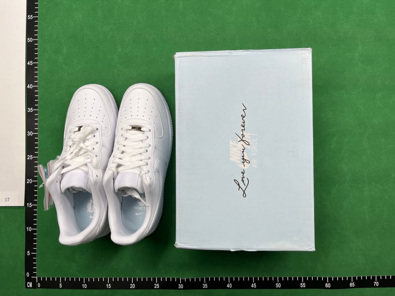 AF1                                                                                                         -5