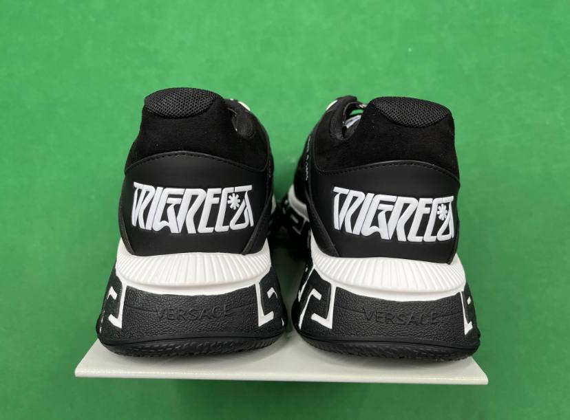 Versace Trigreca Low-Top Sneakers                -4