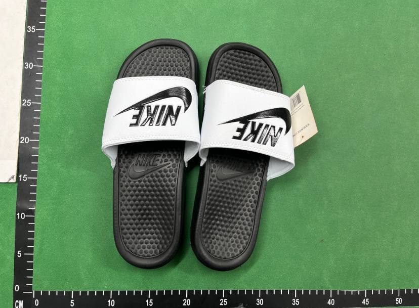 Nike slippers -5