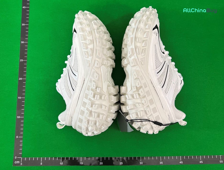 Balenciaga Defender -4