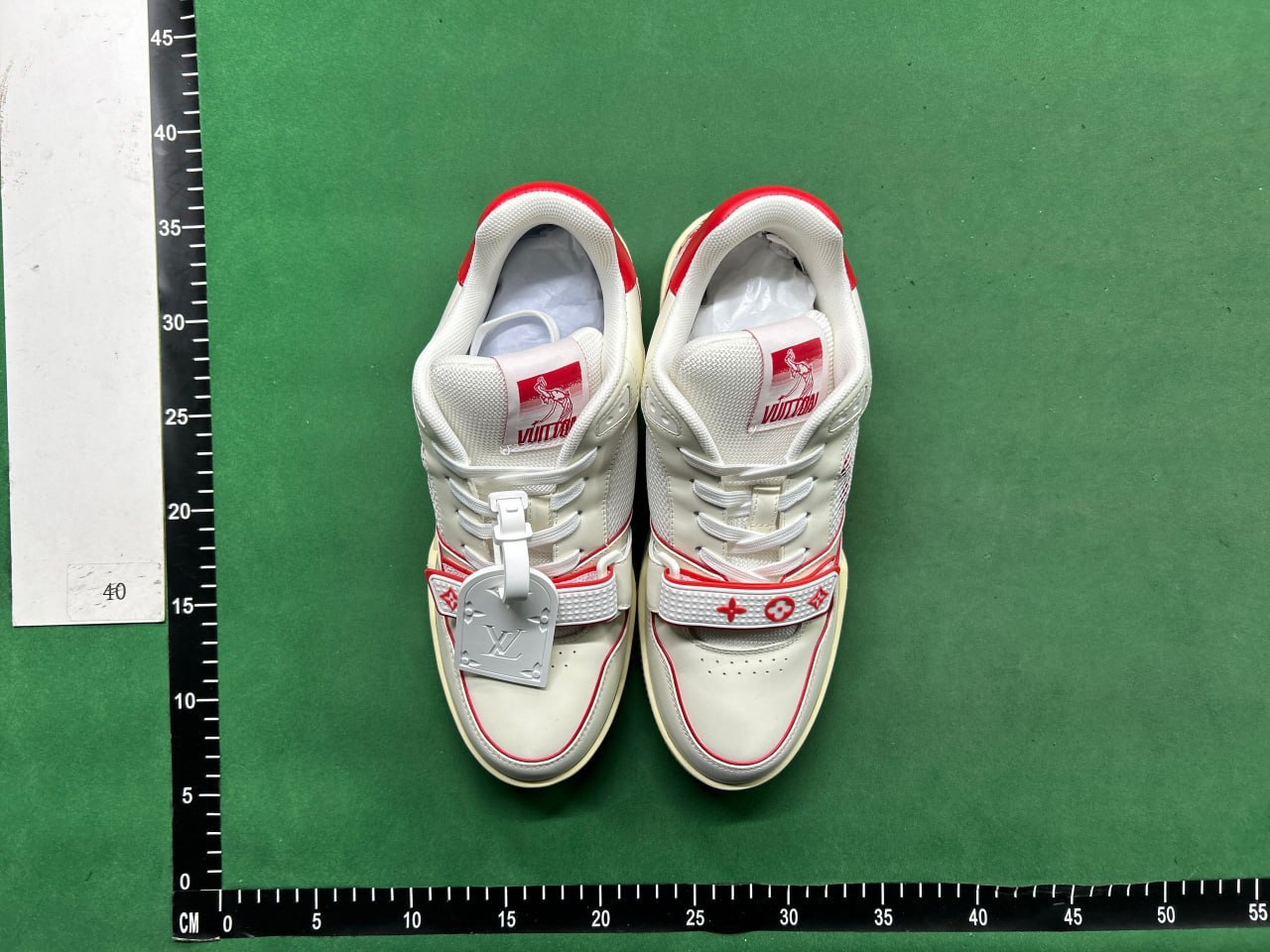 Lv Trail Sneaker -3