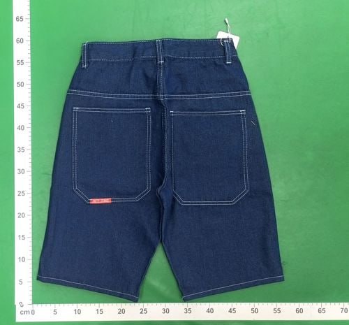 vaqueros cortos jnco -2