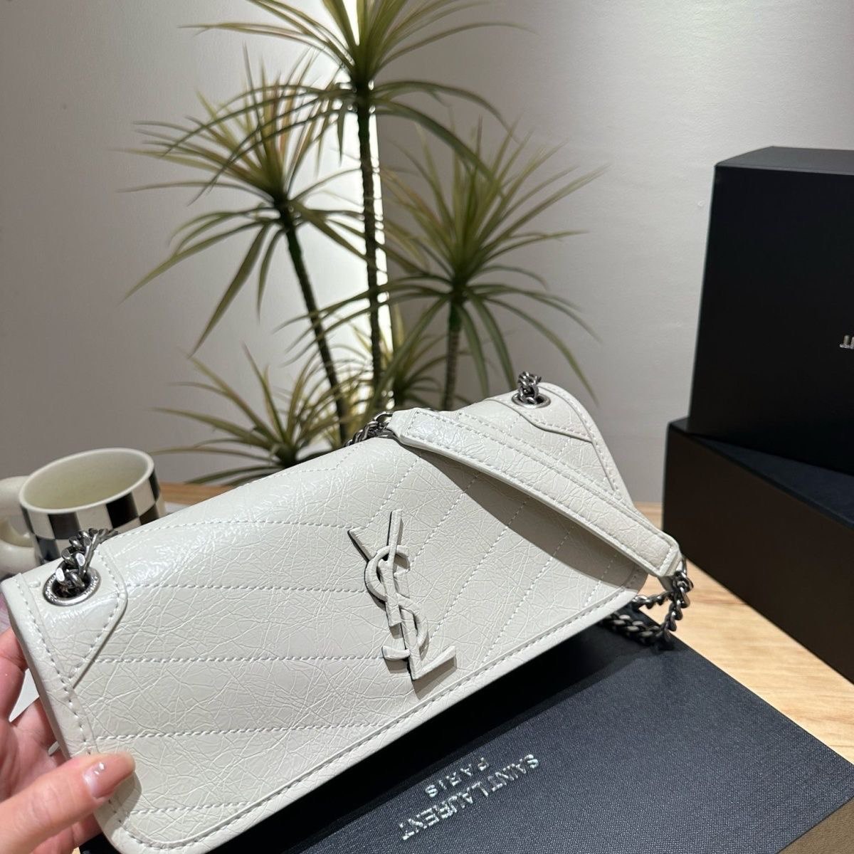 Saint Laurent bag                                                                              -3