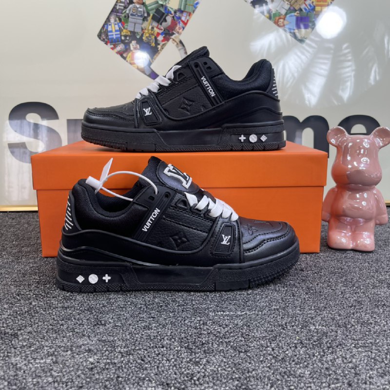 Louis Vuitton Trainer Sneaker                                            -3