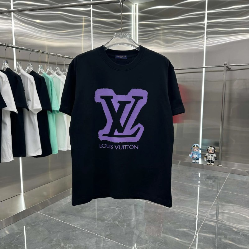 Louis Vuitton Tee  -2