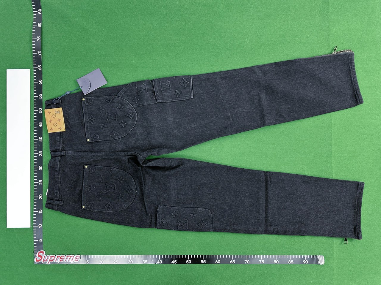 Louis Vuitton Jeans -4