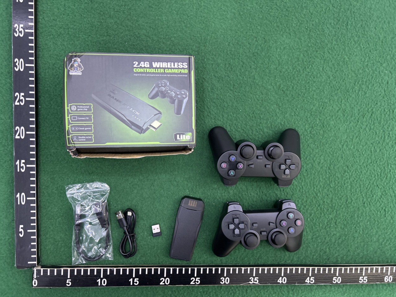 Cross border M8 nostalgic retro HDMI high-definition home arcade game 2.4G wireless controller dual player home game console  -3