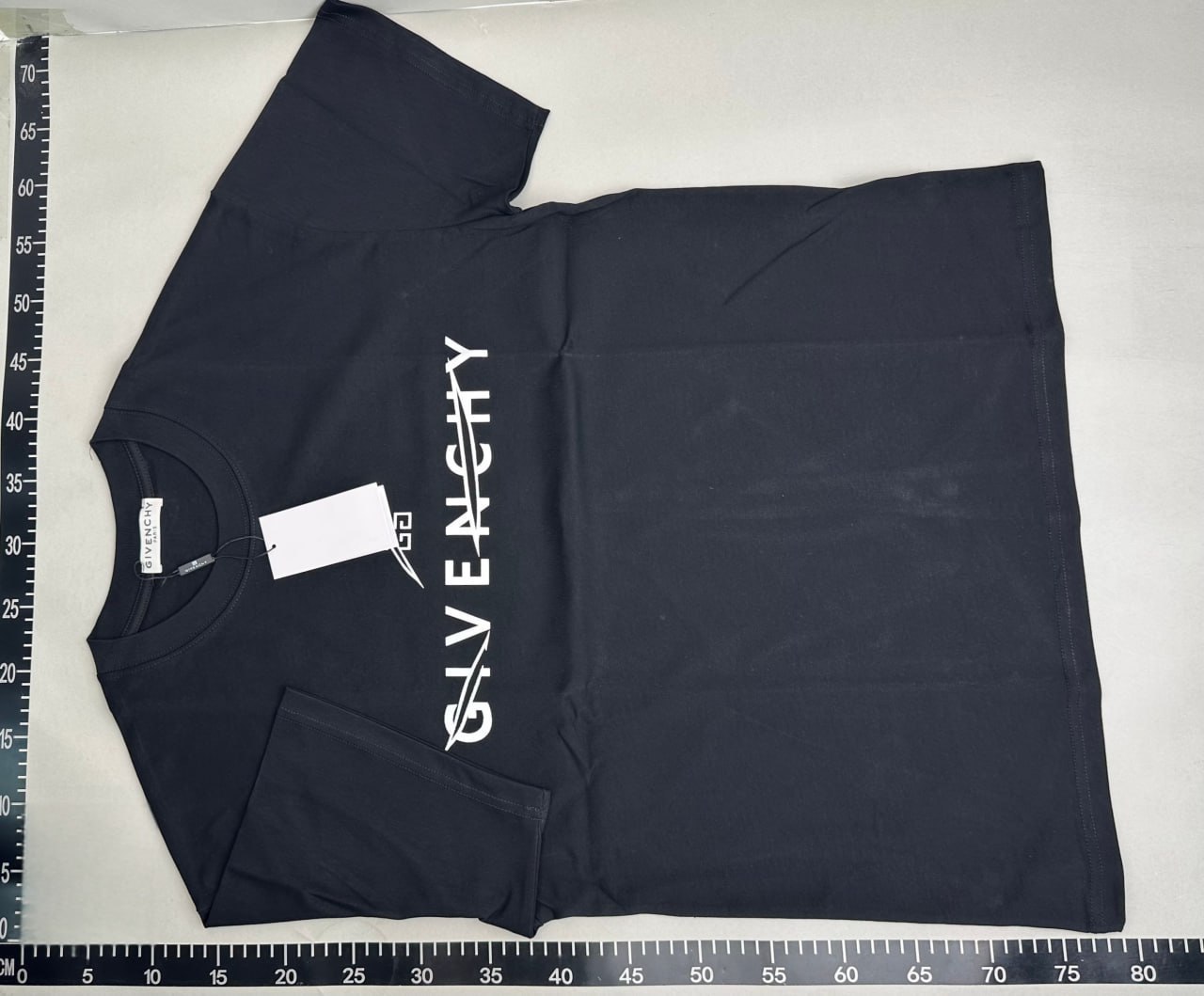 Givenchy Tee -4